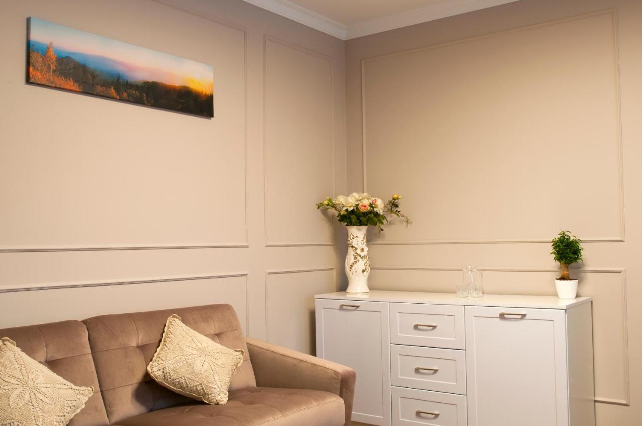 Embrace Hotel ตรุสคาเวตส์ ภายนอก รูปภาพ