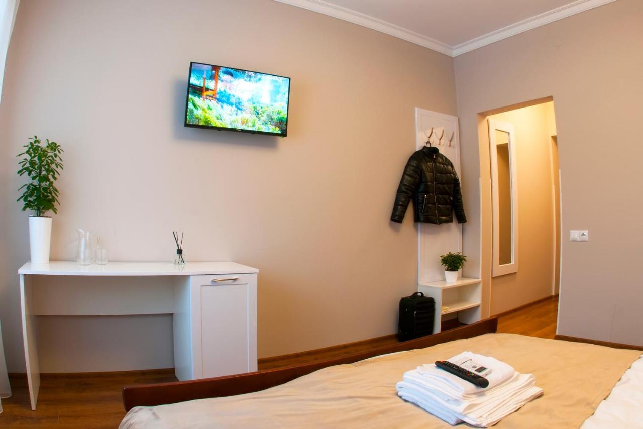 Embrace Hotel ตรุสคาเวตส์ ภายนอก รูปภาพ